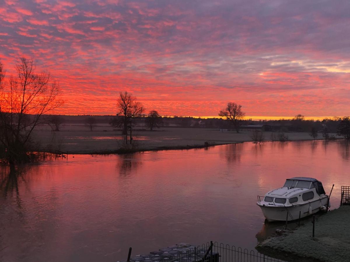 Thames Edge Rooms Wallingford Ngoại thất bức ảnh